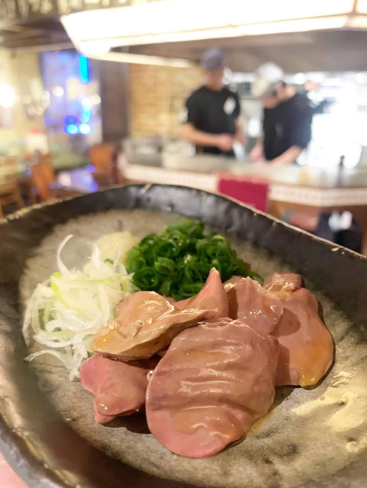 【青山×焼き鳥】青山の居酒屋で焼き鳥を楽しむなら|本日の一皿【限定レバとろ】