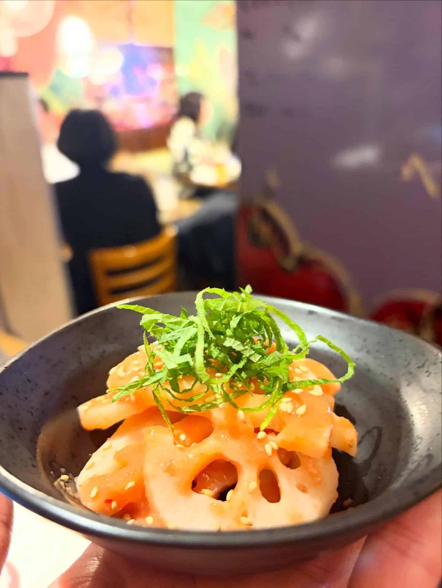 青山の居酒屋で飲み会するなら！本日のおすすめ【レンコンのめんたいバター】