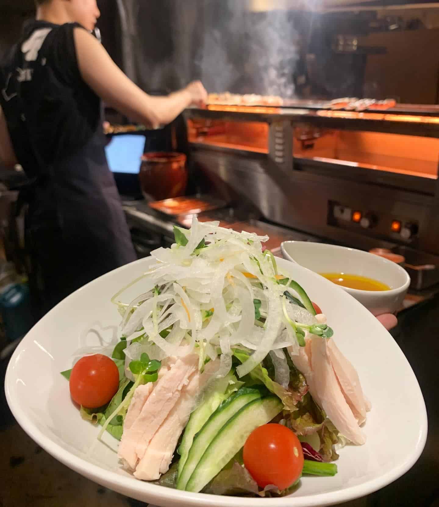 青山の居酒屋で飲み会するなら|さっぱり楽しむ本日の一皿【ひごの屋サラダ】