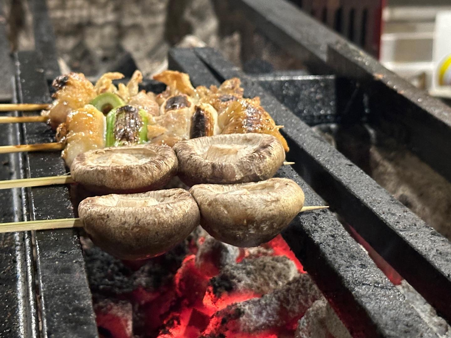 先週末の営業で、30年以上使っていた焼き台が卒業となりました。